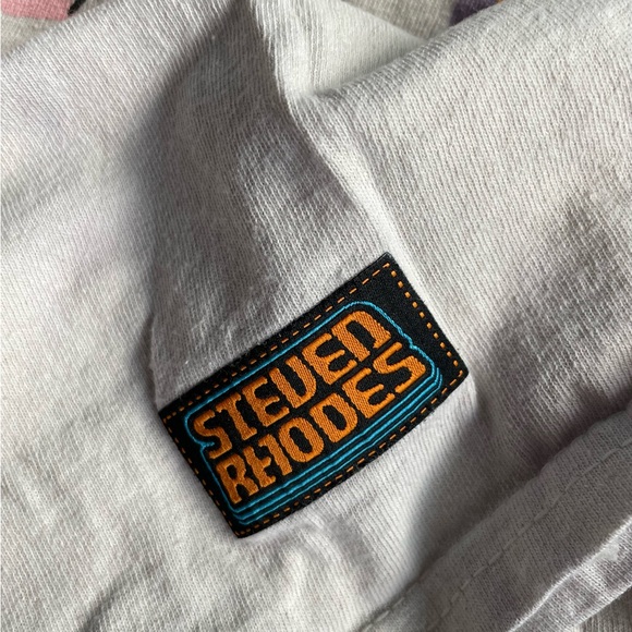 Steven Rhodes Graphic Tee with Retro Design - Picture 3 of 4